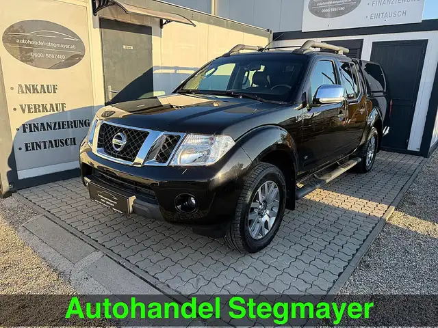 Nissan Navara Navara Double Cab 3,0 dCi 4x4 DPF Aut.