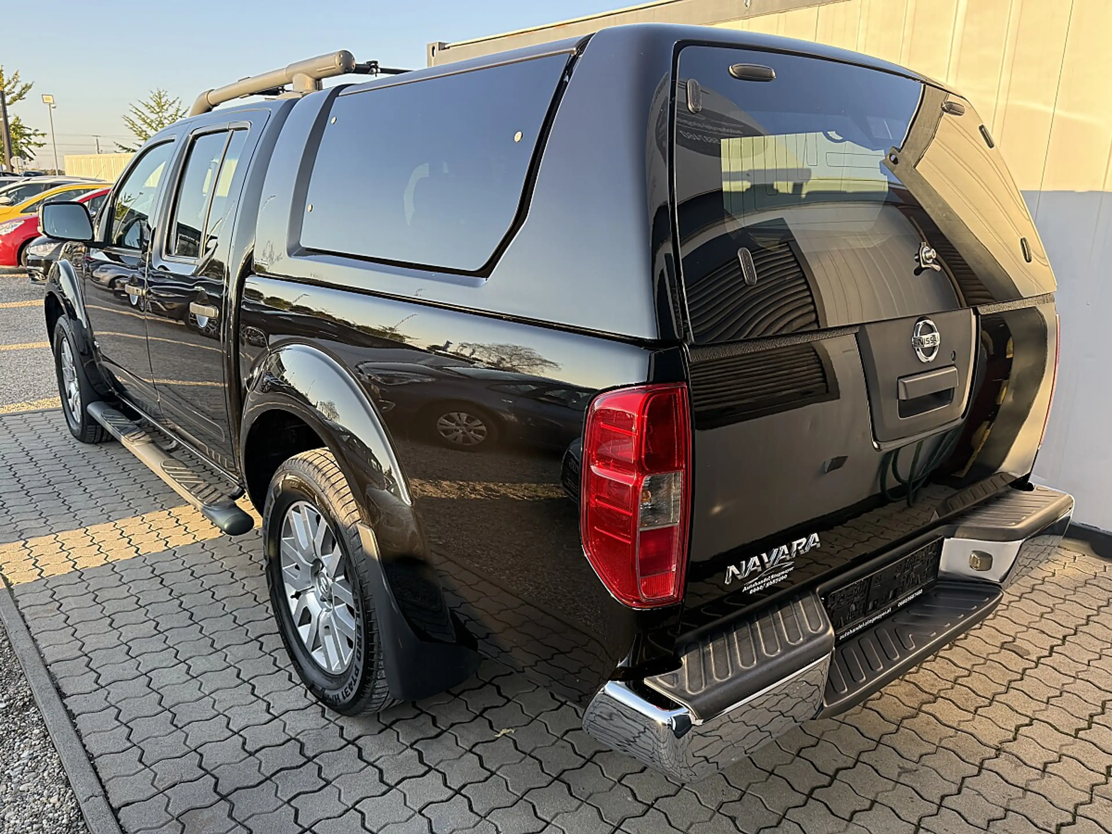 Nissan Navara Navara Double Cab 3,0 dCi 4x4 DPF Aut. — photo 5