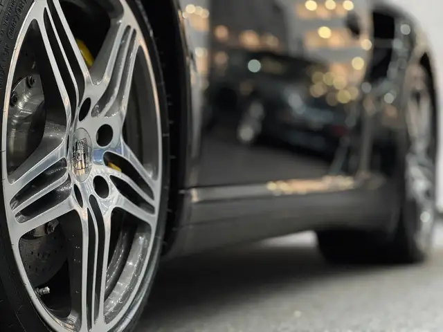 Porsche 997 Turbo Coupe *Keramik-Bremse* Ö-Auto * Ansicht 42