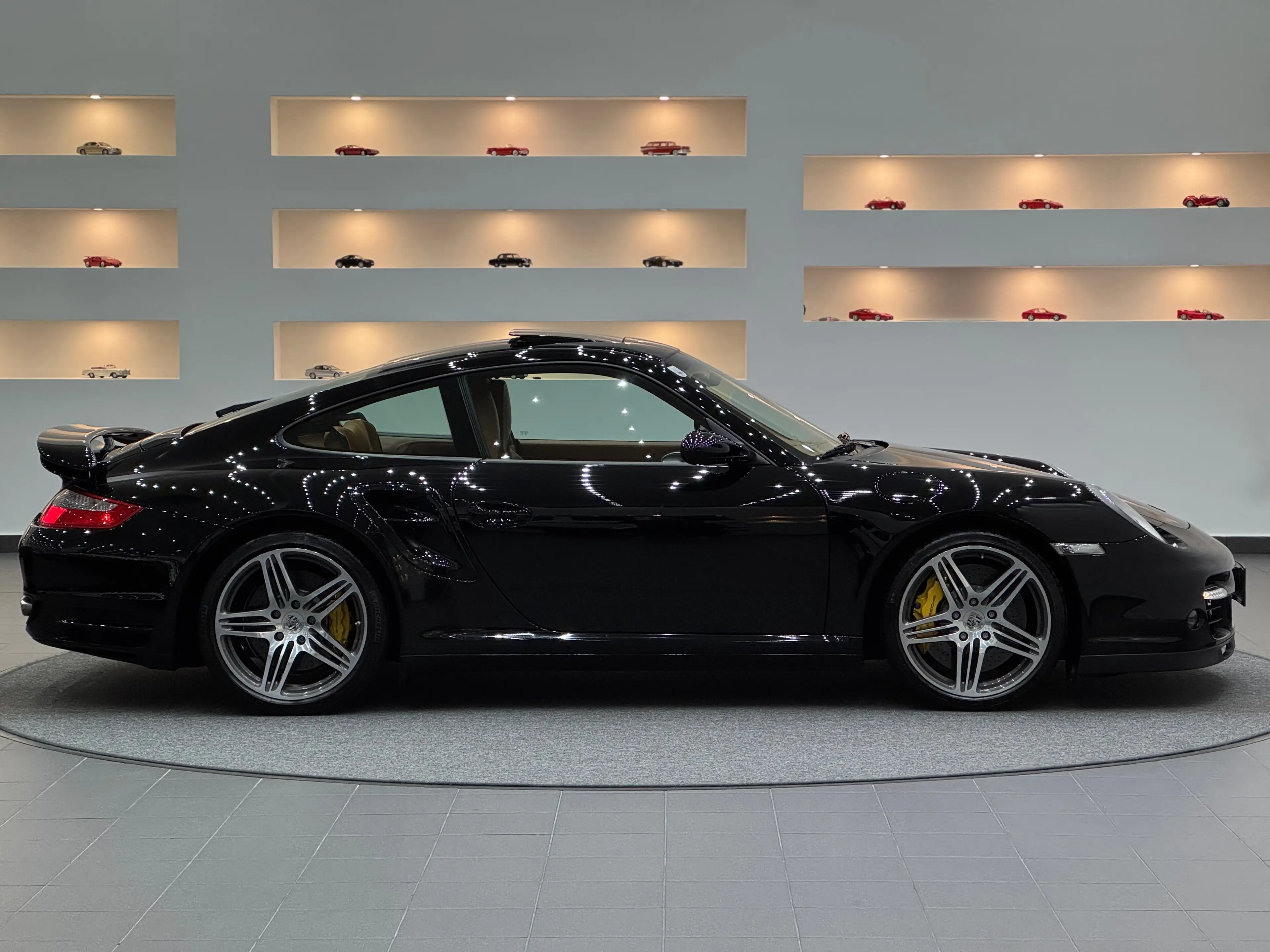 Porsche 997 Turbo Coupe *Keramik-Bremse* Ö-Auto * — photo 5
