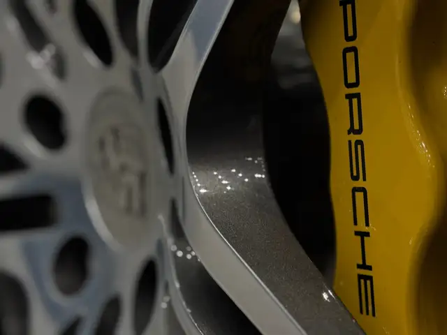 Porsche 997 Turbo Coupe *Keramik-Bremse* Ö-Auto * Ansicht 44