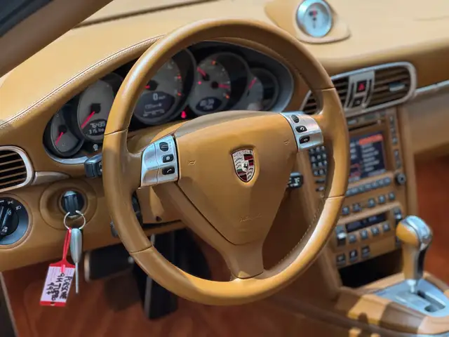 Porsche 997 Turbo Coupe *Keramik-Bremse* Ö-Auto * Ansicht 21