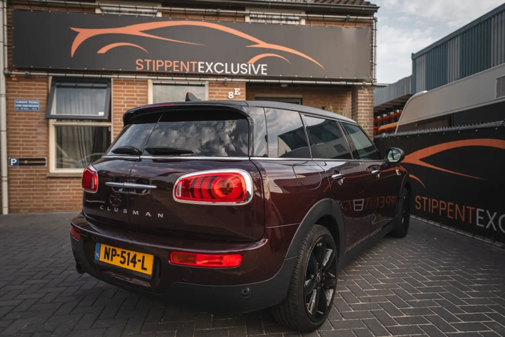 MINI One Clubman - Red - 2