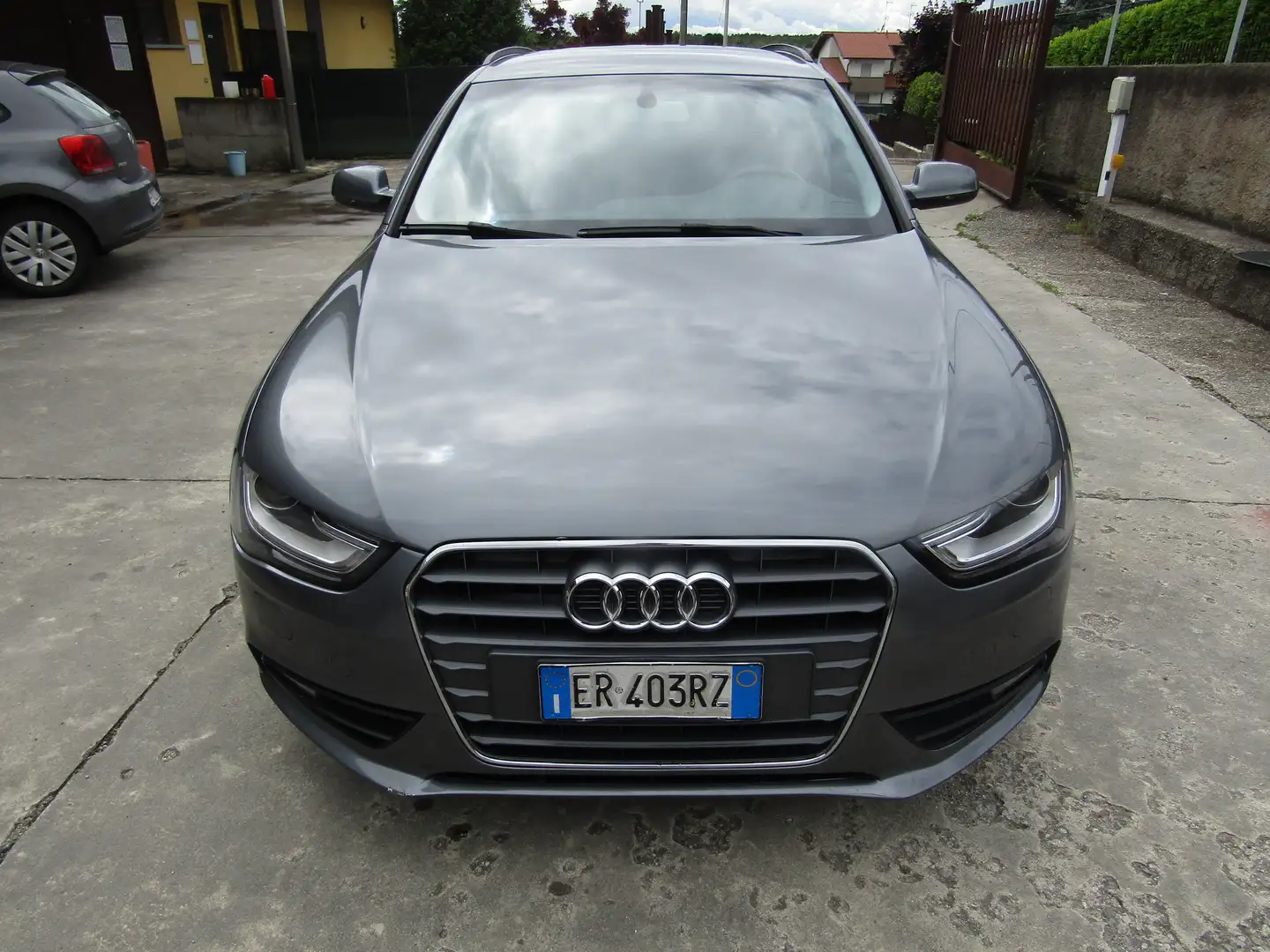 Audi A4 A4 Avant 2.0 tdi Advanced 143cv multitronic Gris - 1