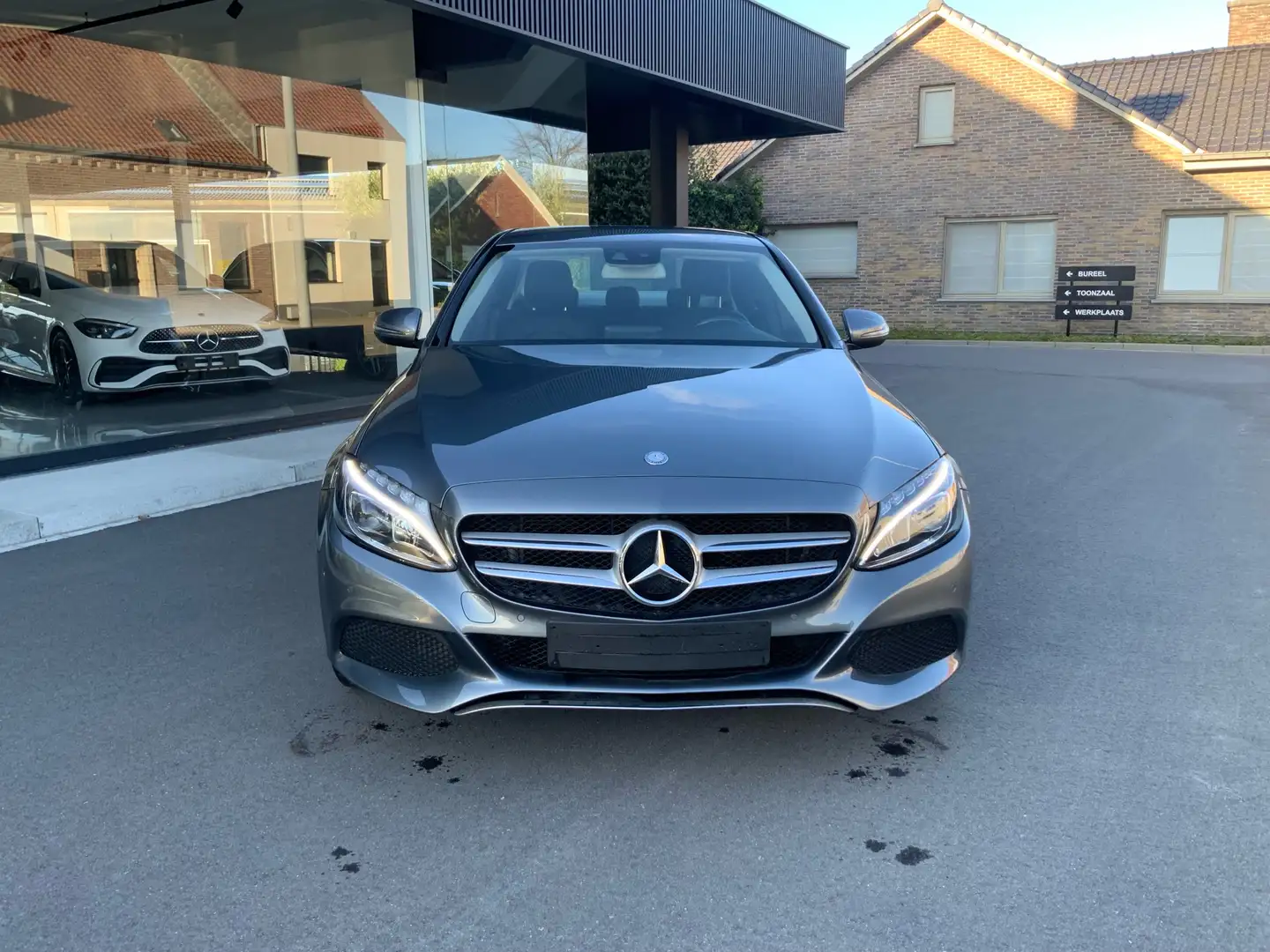 Mercedes-Benz C 180 Avantgarde Grey - 2