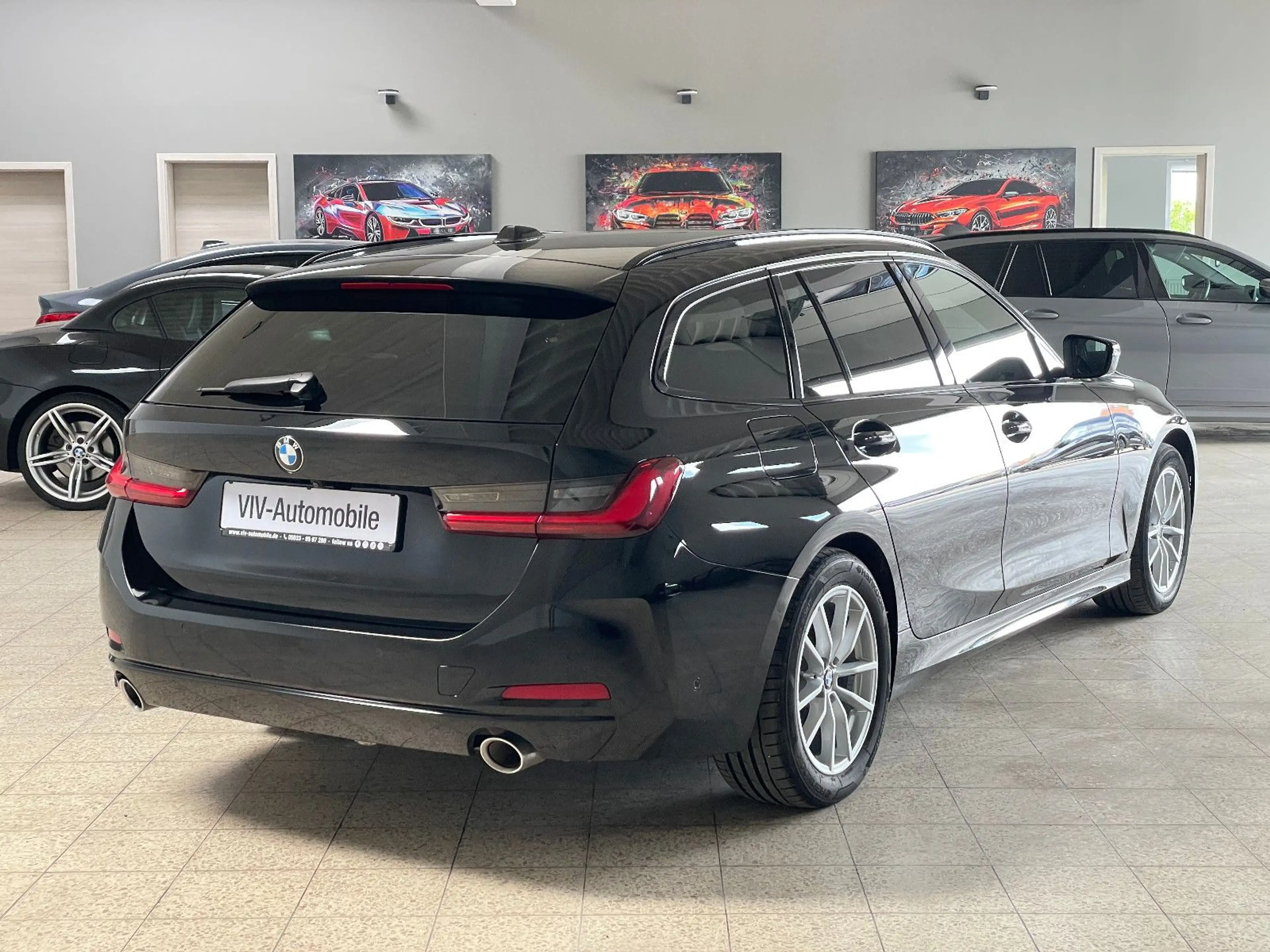 BMW 318 d Touring 1.Hand*Sport Sitze*Leder*AHK*M — photo 4