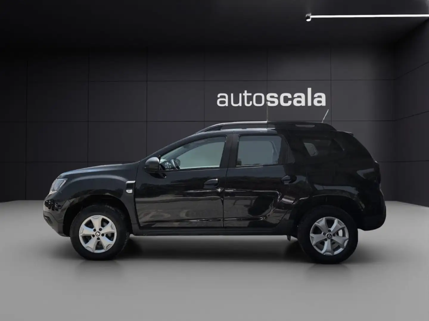 Dacia Duster 1.5 dCi 8V 110 CV 4x2 Comfort Schwarz - 2