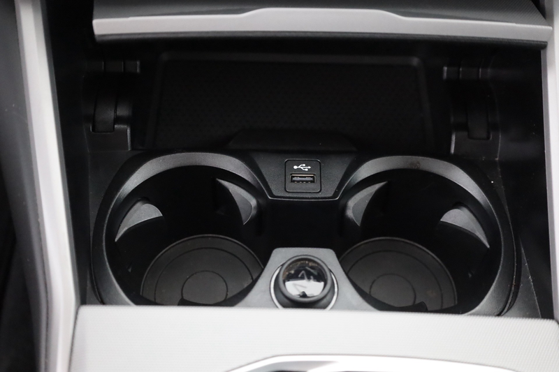 BMW 318 318i Touring LED Navi Kamera Spurhalte — photo 13