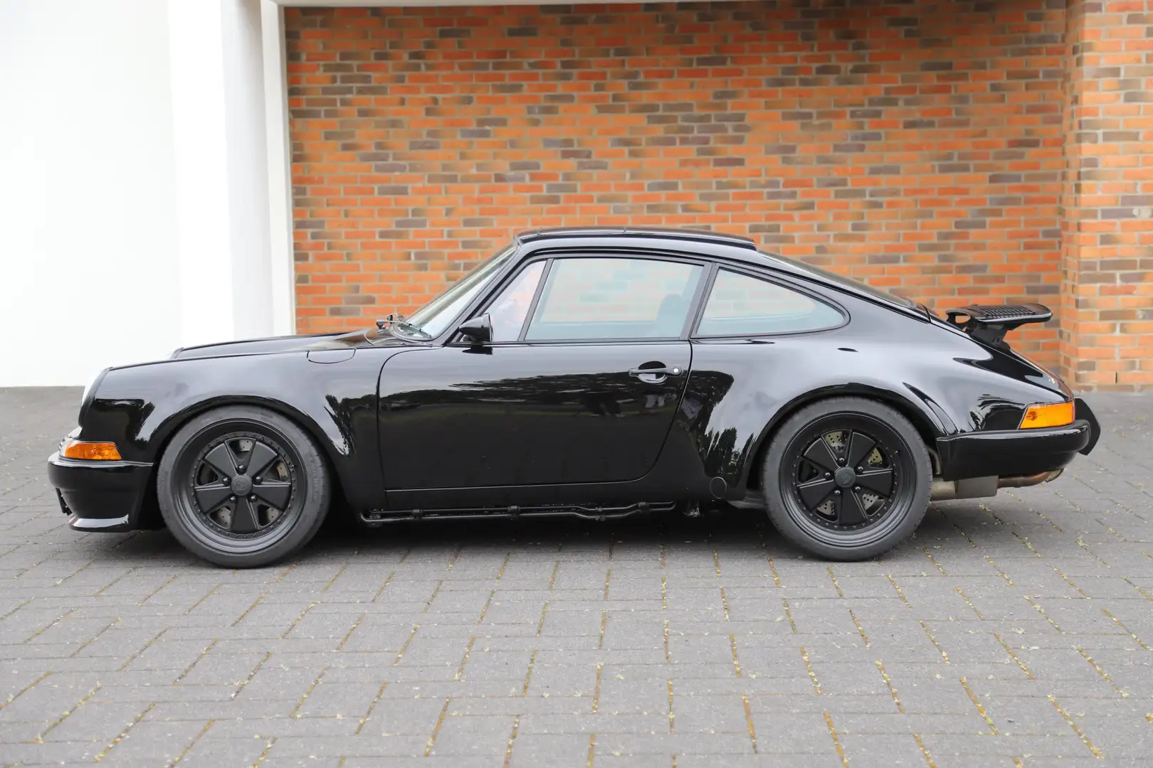 Porsche 964 C2 Retro 3 Noir - 1