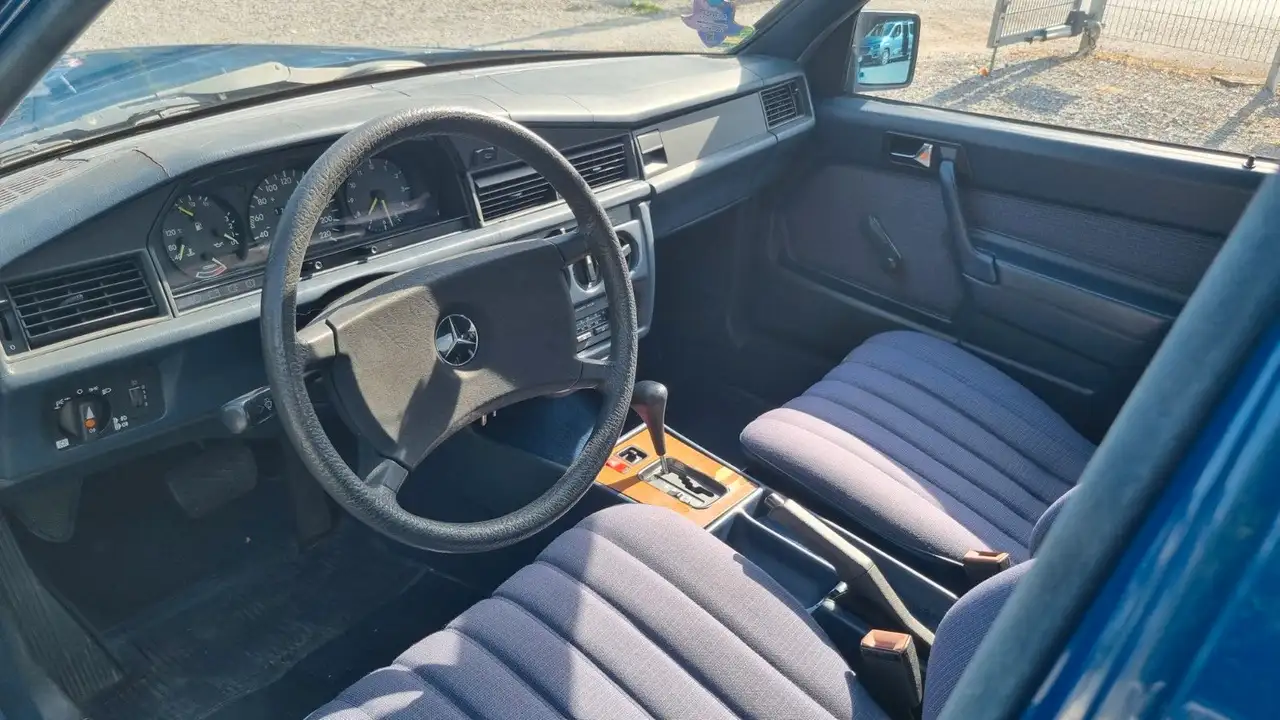 Mercedes-Benz 190 E *Oldtimer*Automatik*, foto 10