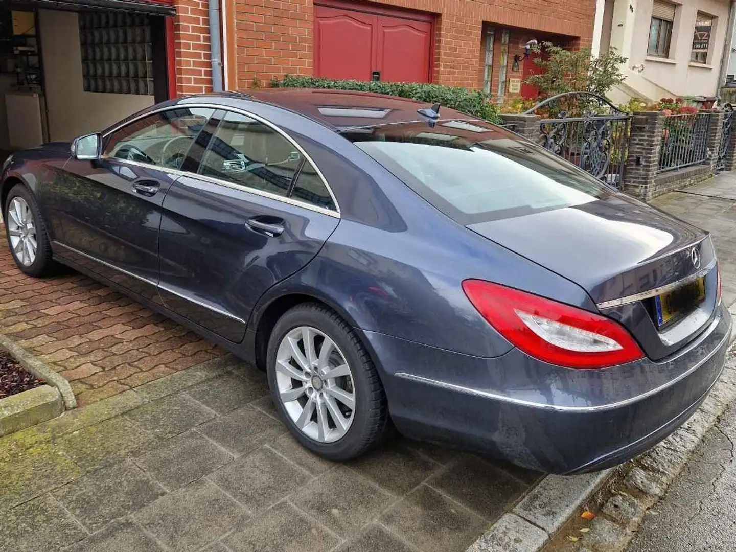 Mercedes-Benz CLS 350 CLS 350 BlueEFFICIENCY 7G-TRONIC Brun - 2