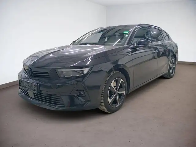 Opel Astra view 7