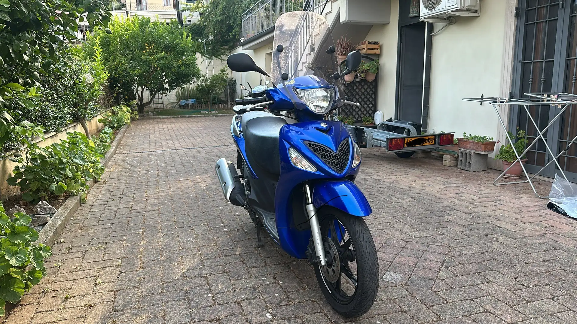 Suzuki Sixteen 150 - 2