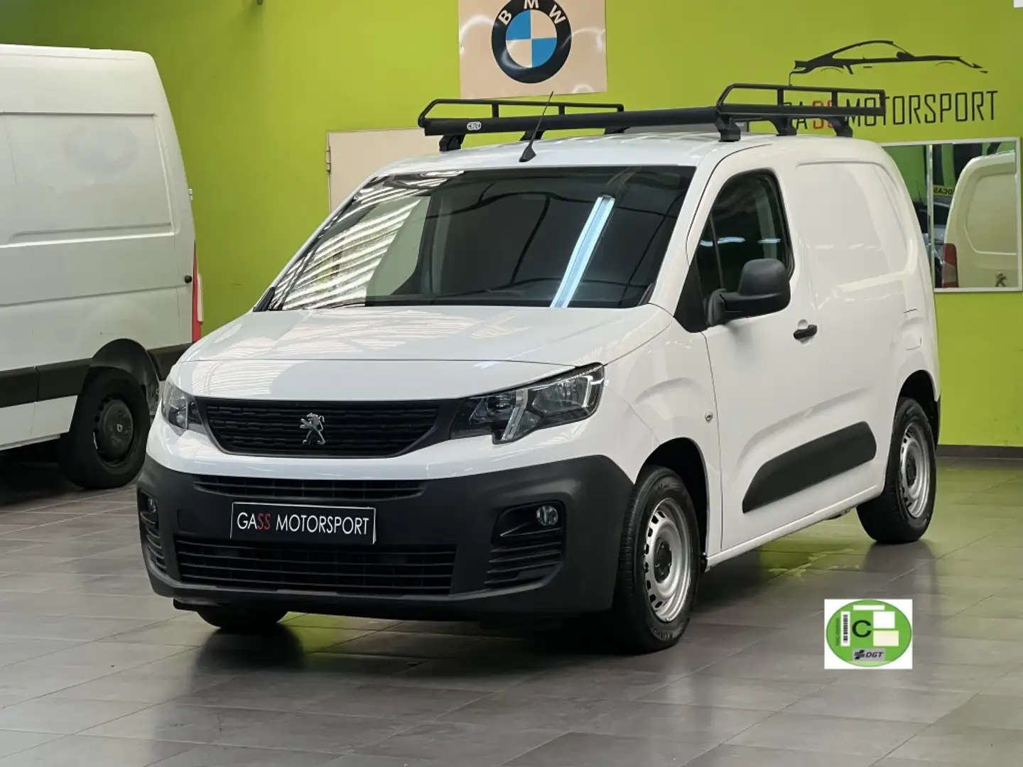 Peugeot Partner 1.5BlueHDI Premium Standard 600kg 75 Wit - 1