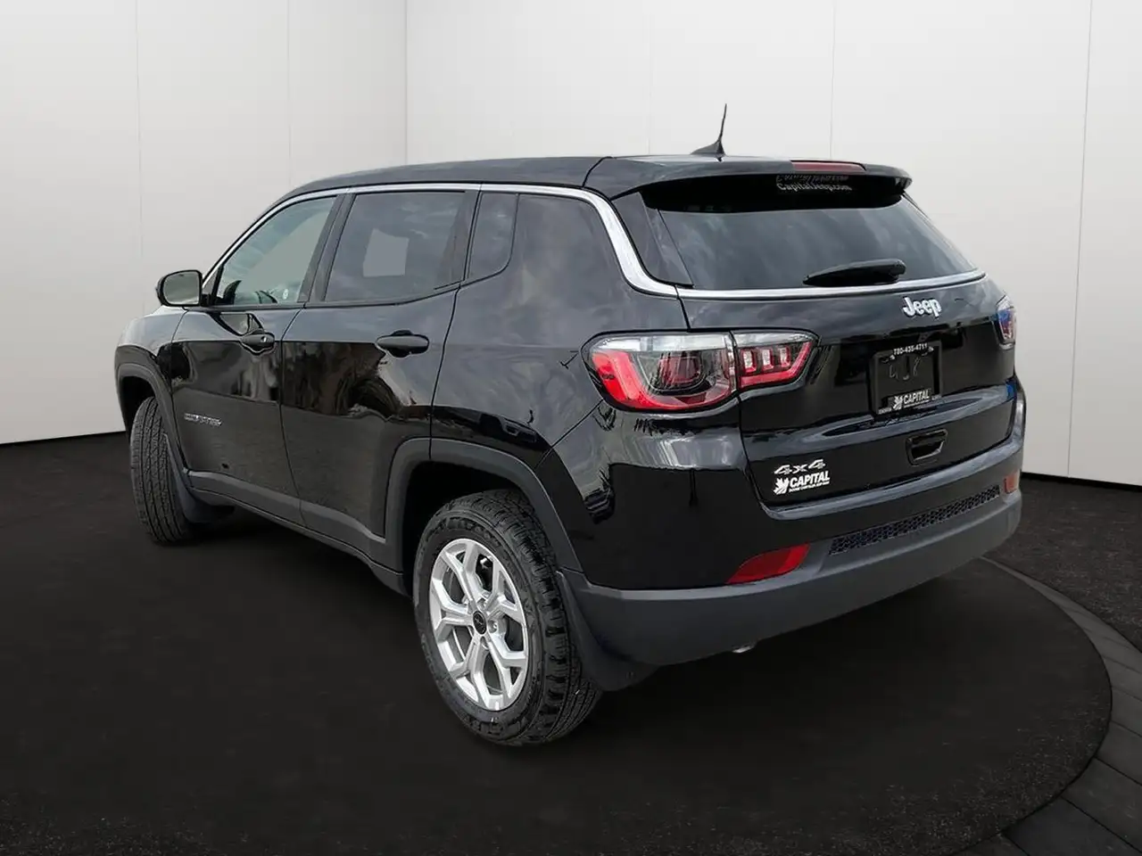 Jeep Compass снимка Jeep Compass
