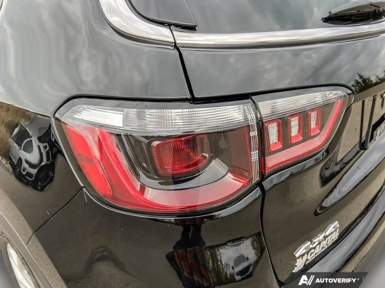 Jeep Compass снимка Jeep Compass