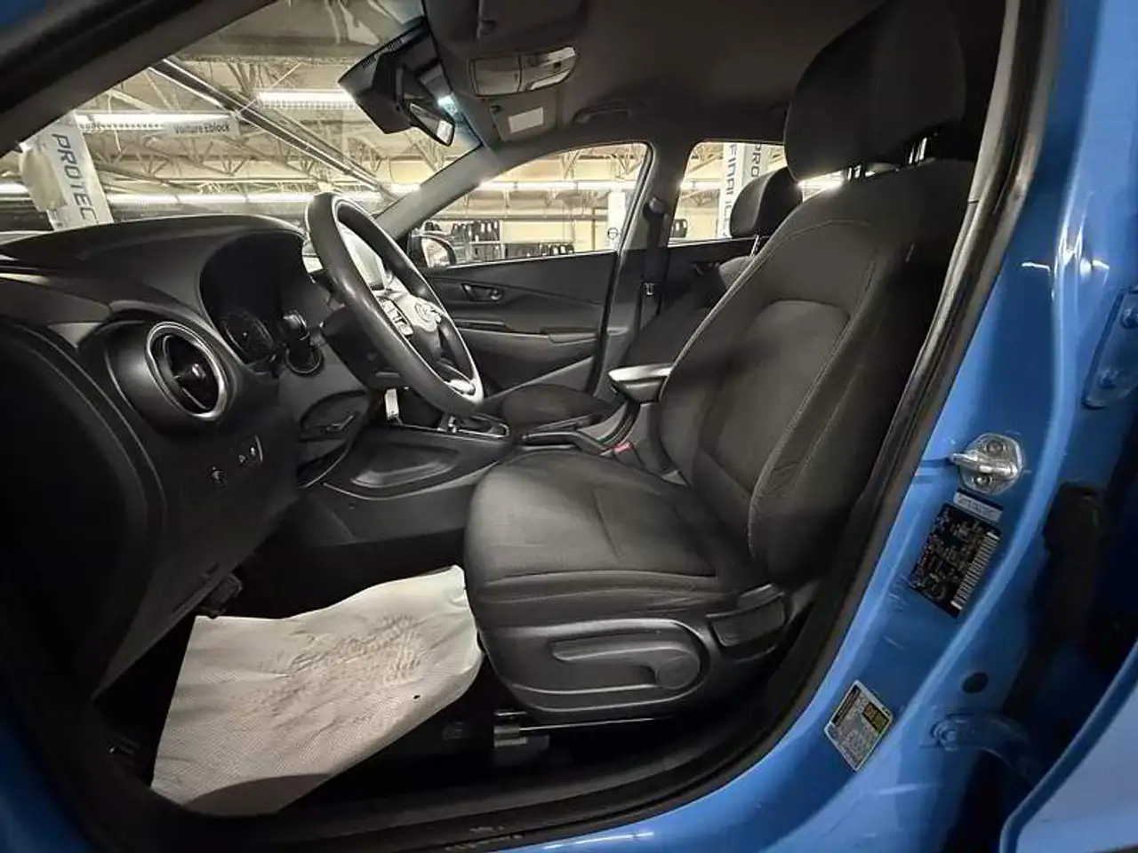 Hyundai KONA снимка Hyundai KONA