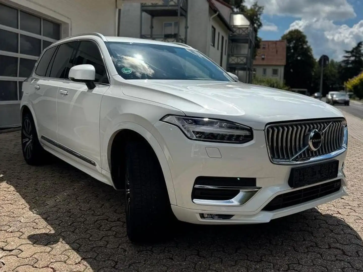 Volvo XC90 XC90 D5 AWD Momentum Weiß - 2