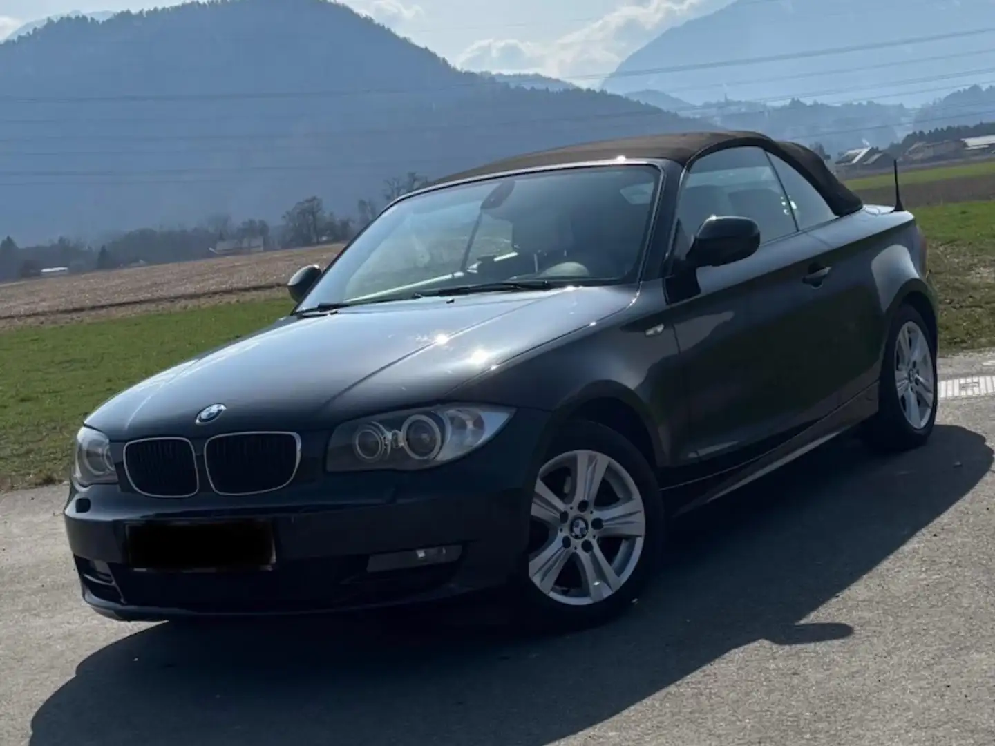 BMW 118 118i Cabrio Schwarz - 2