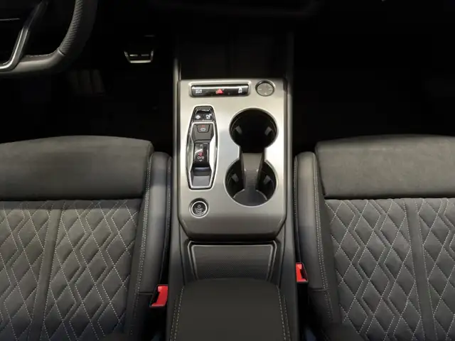 Audi Q4 e-tron view 13