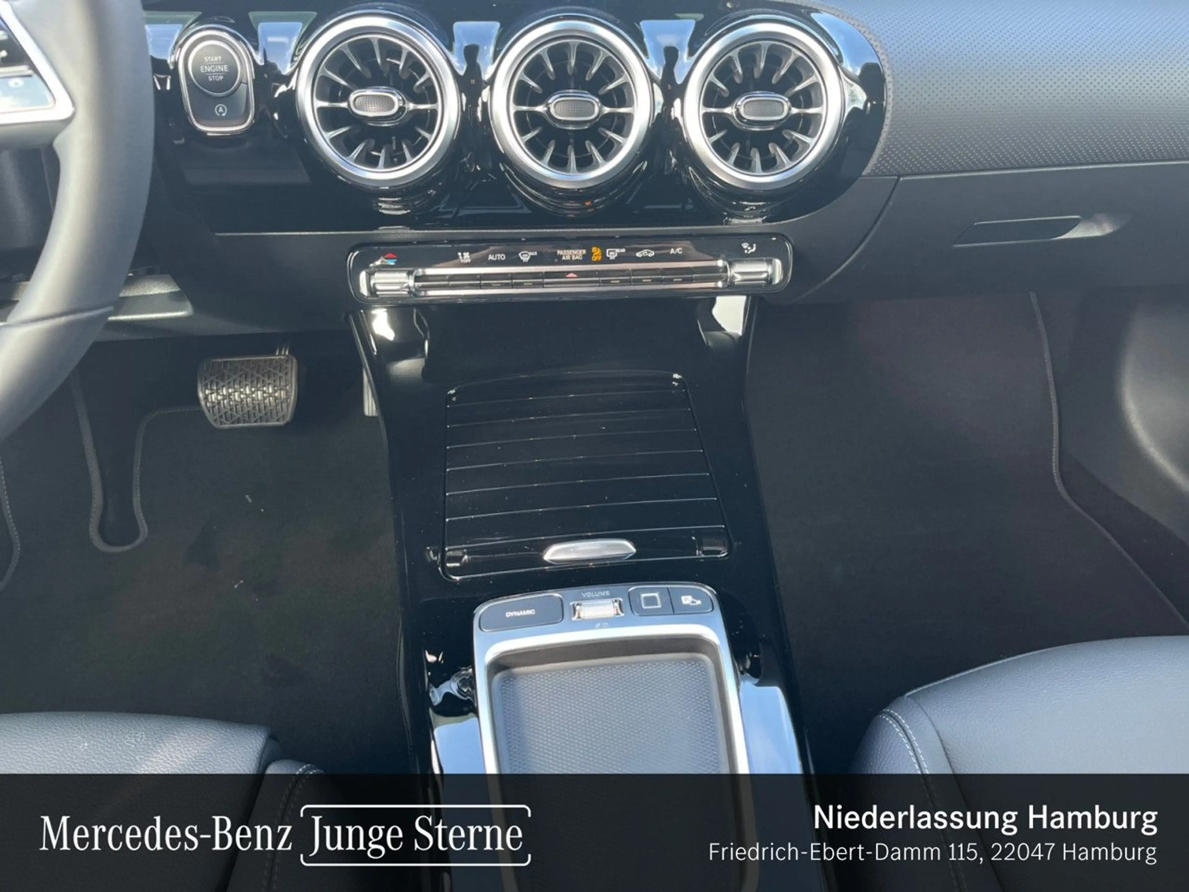 Mercedes-Benz A 200 PROGRESSIVE+LED+KAMERA+KEYLESS+7G — photo 15