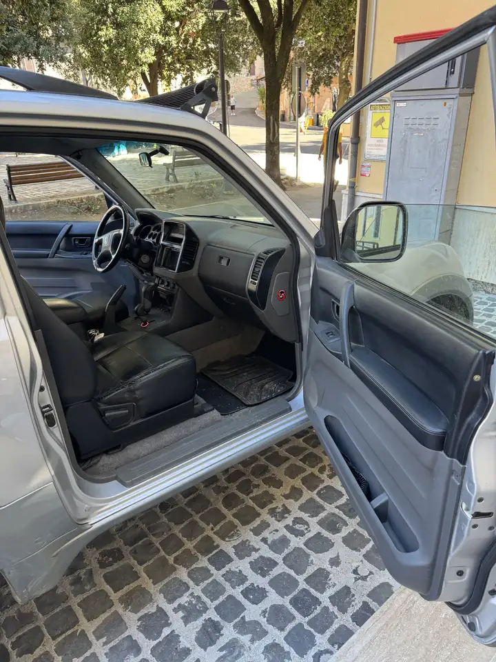 Mitsubishi Pajero 3p 3.2 tdi 16v di-d GLX, foto 7