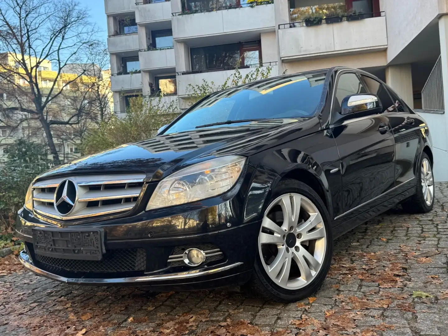 Mercedes-Benz C 220 CDI Limousine/Teilleder/ISOFIX/NAVI/KLIMA Schwarz - 2