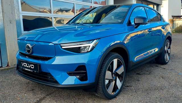 Volvo C40 Twin Motor Plus Pure Electric AWD