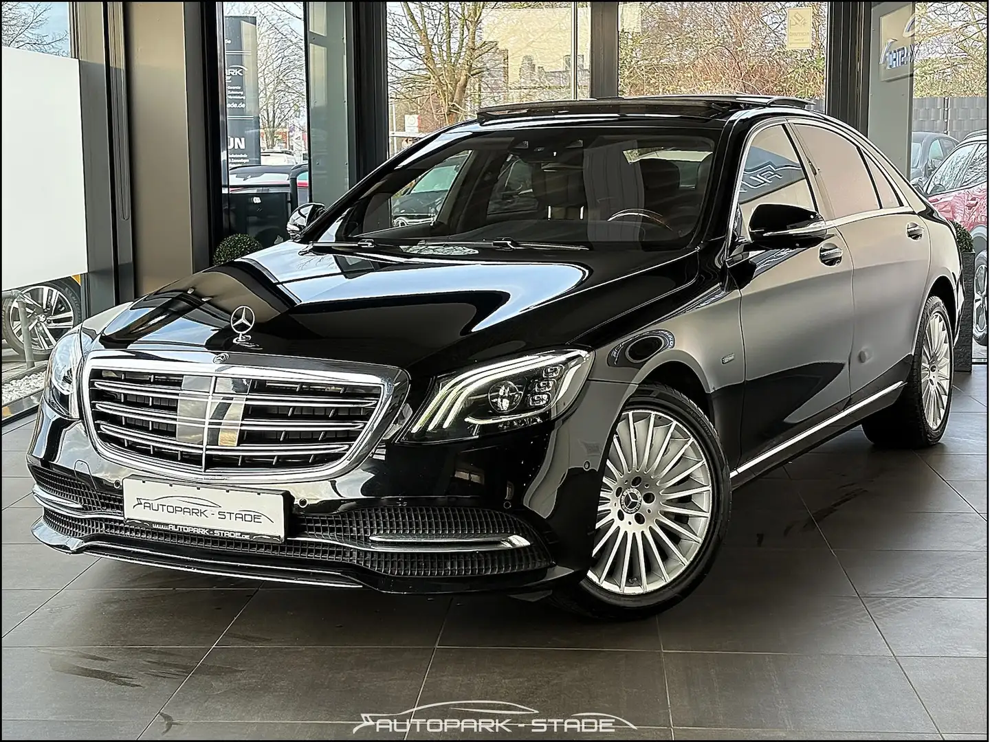 Mercedes-Benz S 560 e L Hybrid Pano 3xTV LED Assist. VOLL Noir - 2