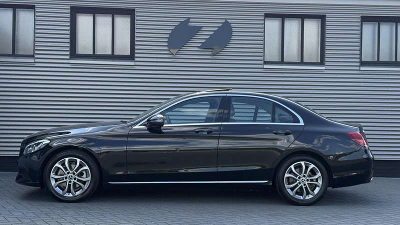 Mercedes-Benz C 180 AMG Sport Edition — photo 4