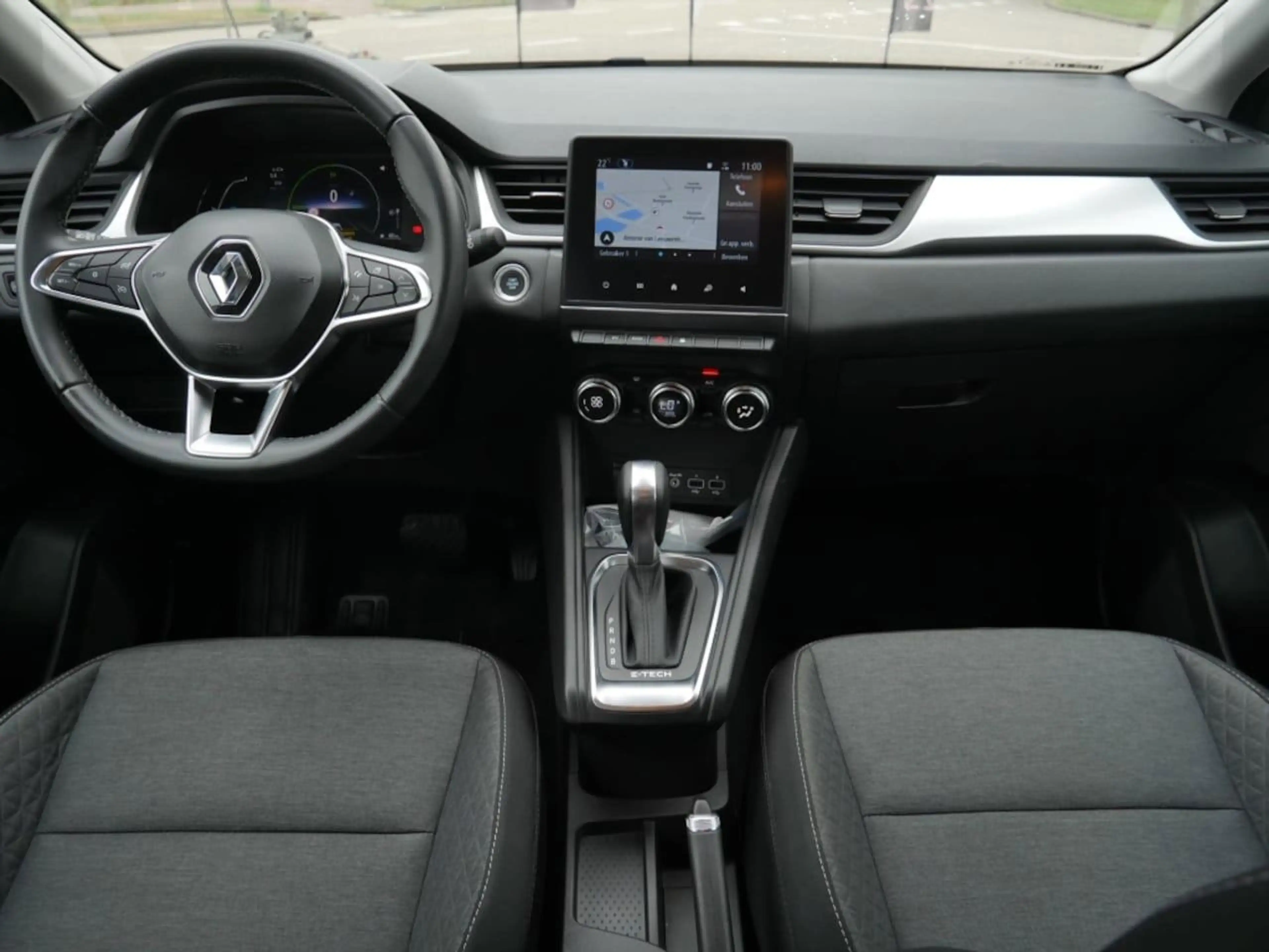 Renault Captur 1.6 E-Tech Hybrid 145 R.S. Line — photo 3