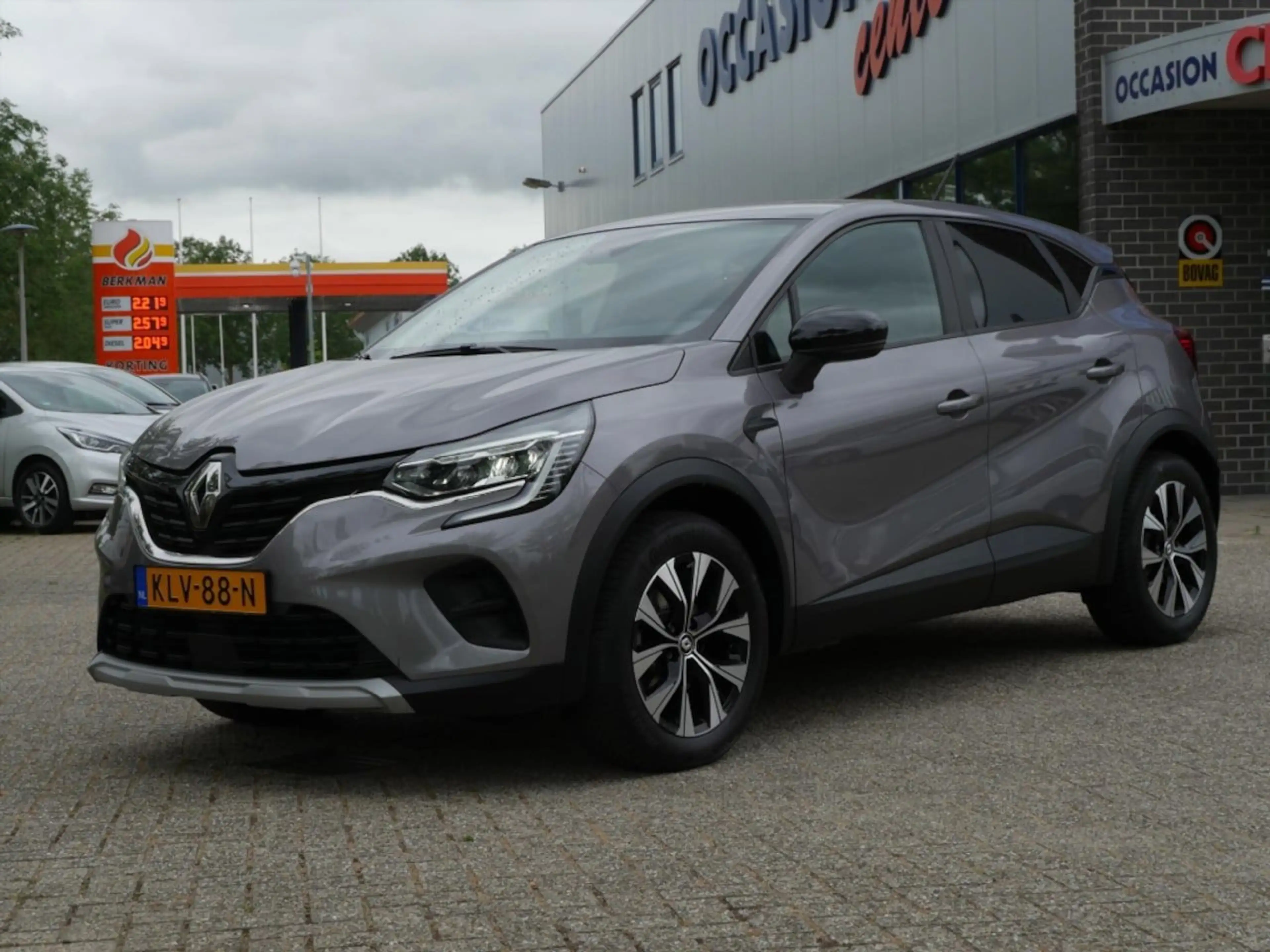 Renault Captur 1.6 E-Tech Hybrid 145 R.S. Line — photo 6