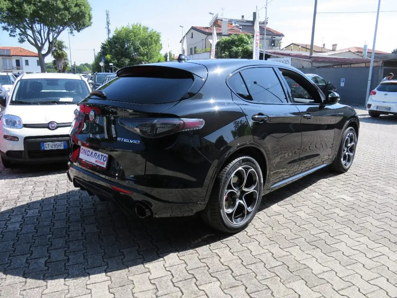 Alfa Romeo Stelvio 2025