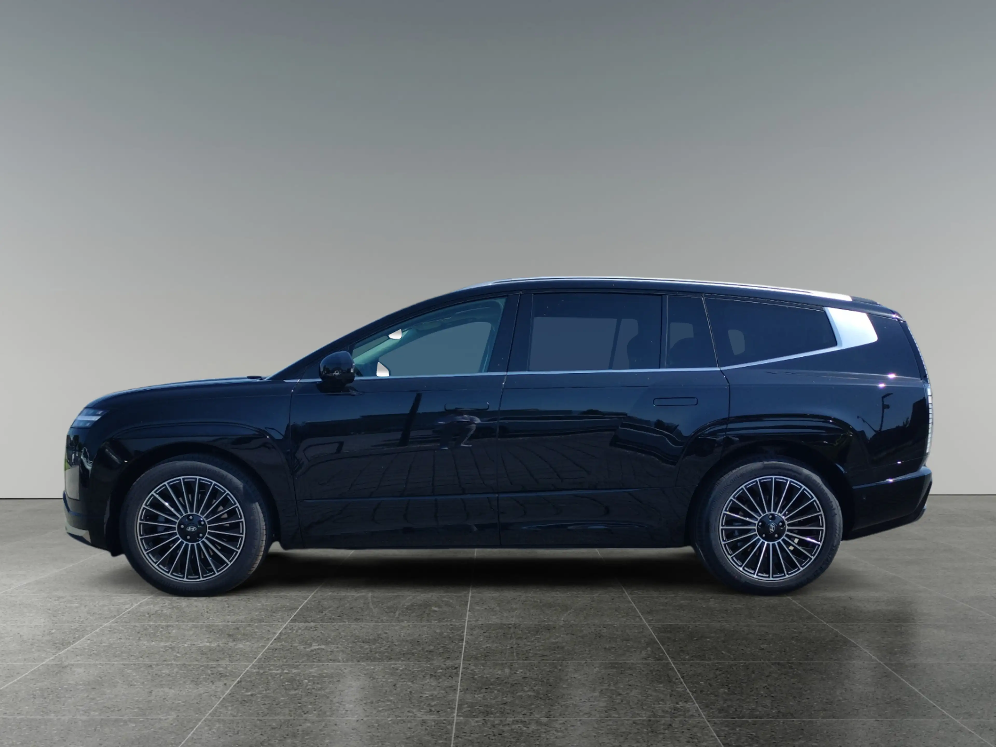 Hyundai IONIQ 9 Calligraphy 110 kWh 4WD Performance — photo 2