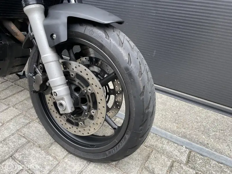 Yamaha MT-03 - foto 4