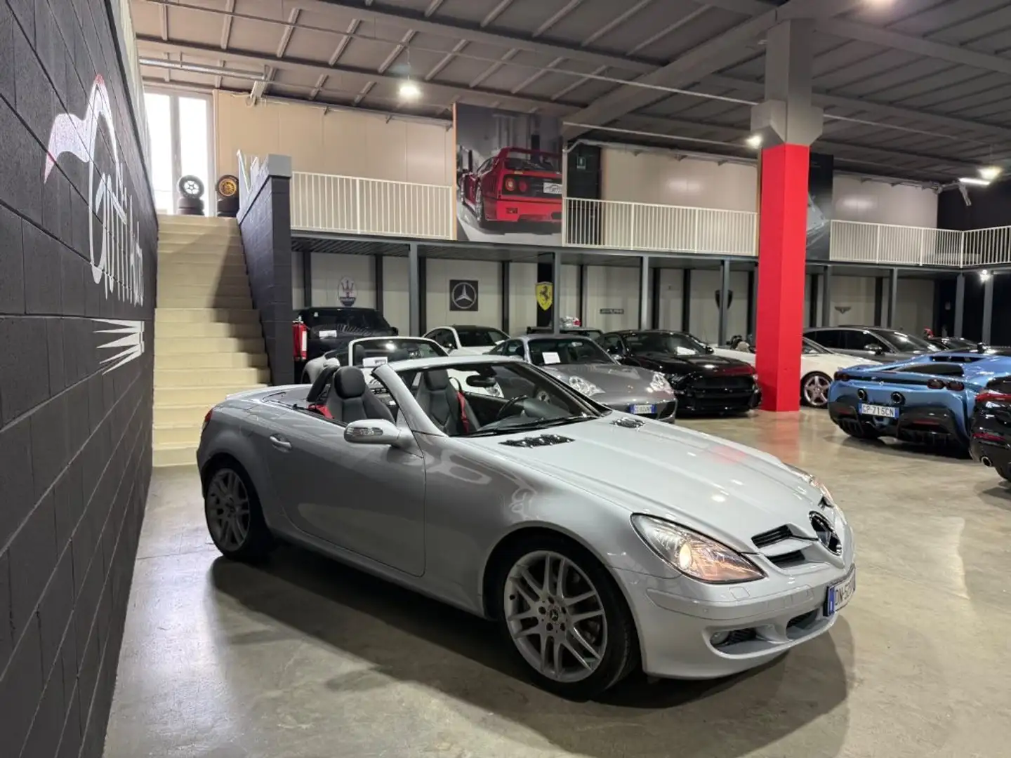 Mercedes-Benz SLK 200 POCHISSIMI KM DA AMATORE Grijs - 2