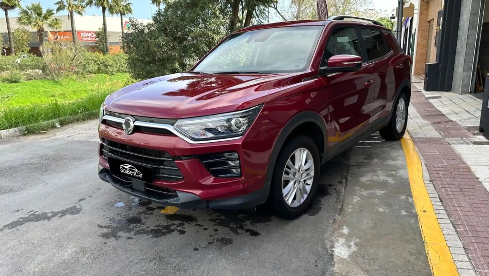 SsangYong Korando D16T Limited 4x2 Burdeos - 2
