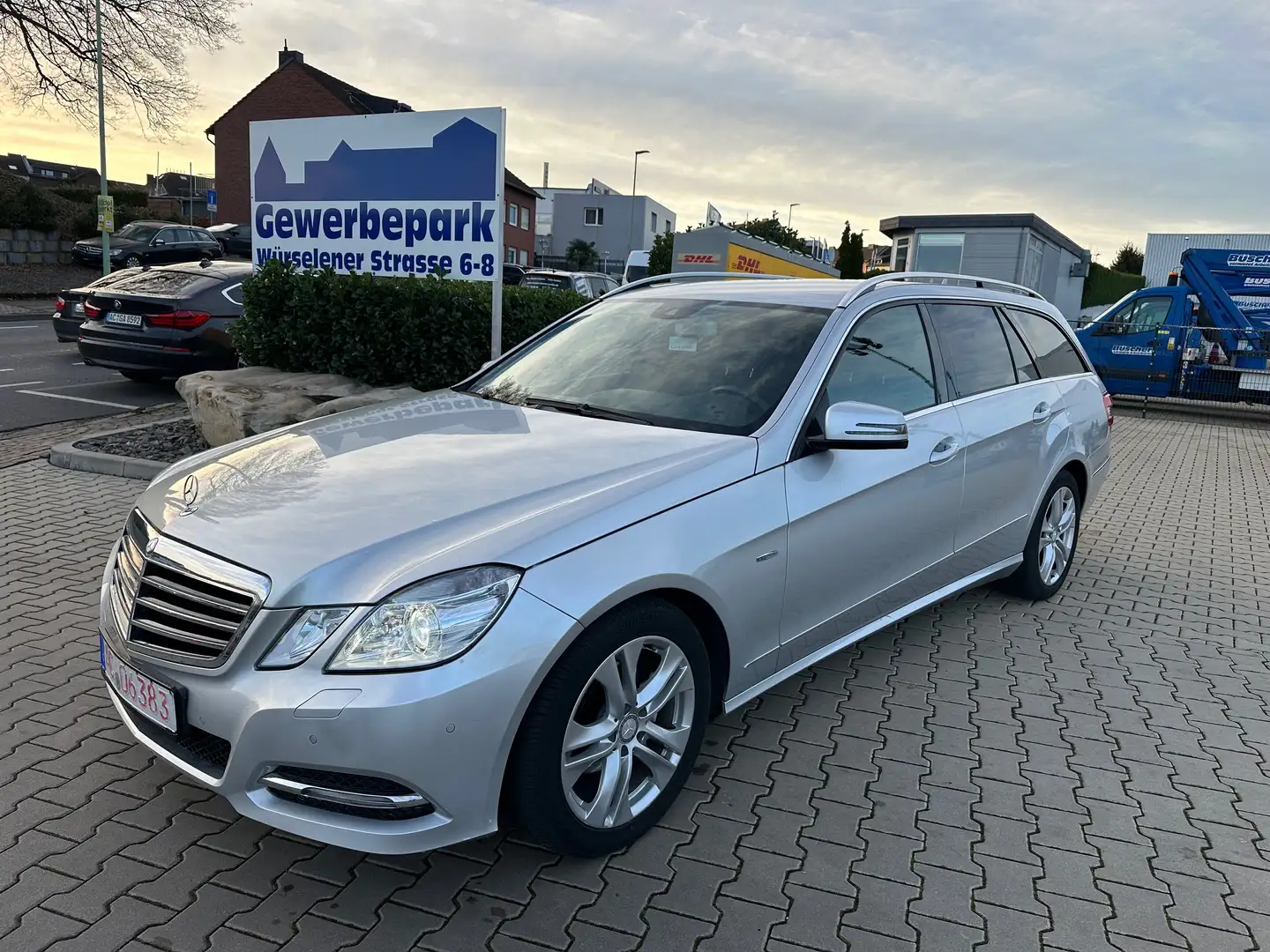 Mercedes-Benz E 220 E 220 CDI Avantgarde Leder Xenon Navi Grau - 1
