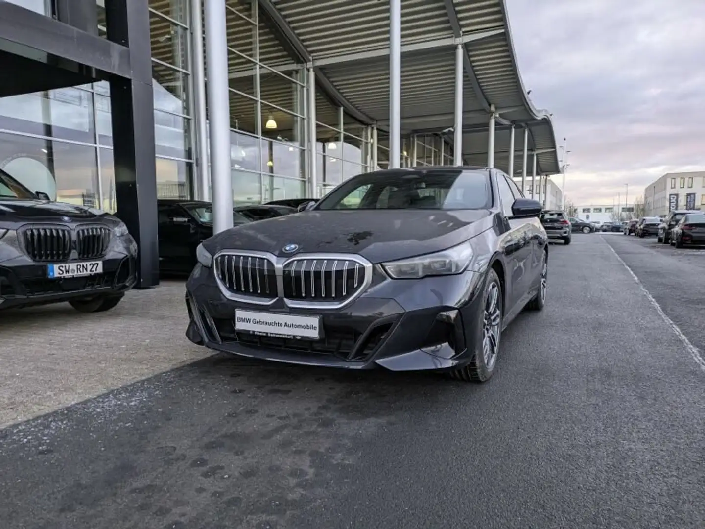 BMW 520 d Lim. M Sport Sitzbelüftung. H&K. Leder Schwarz - 2
