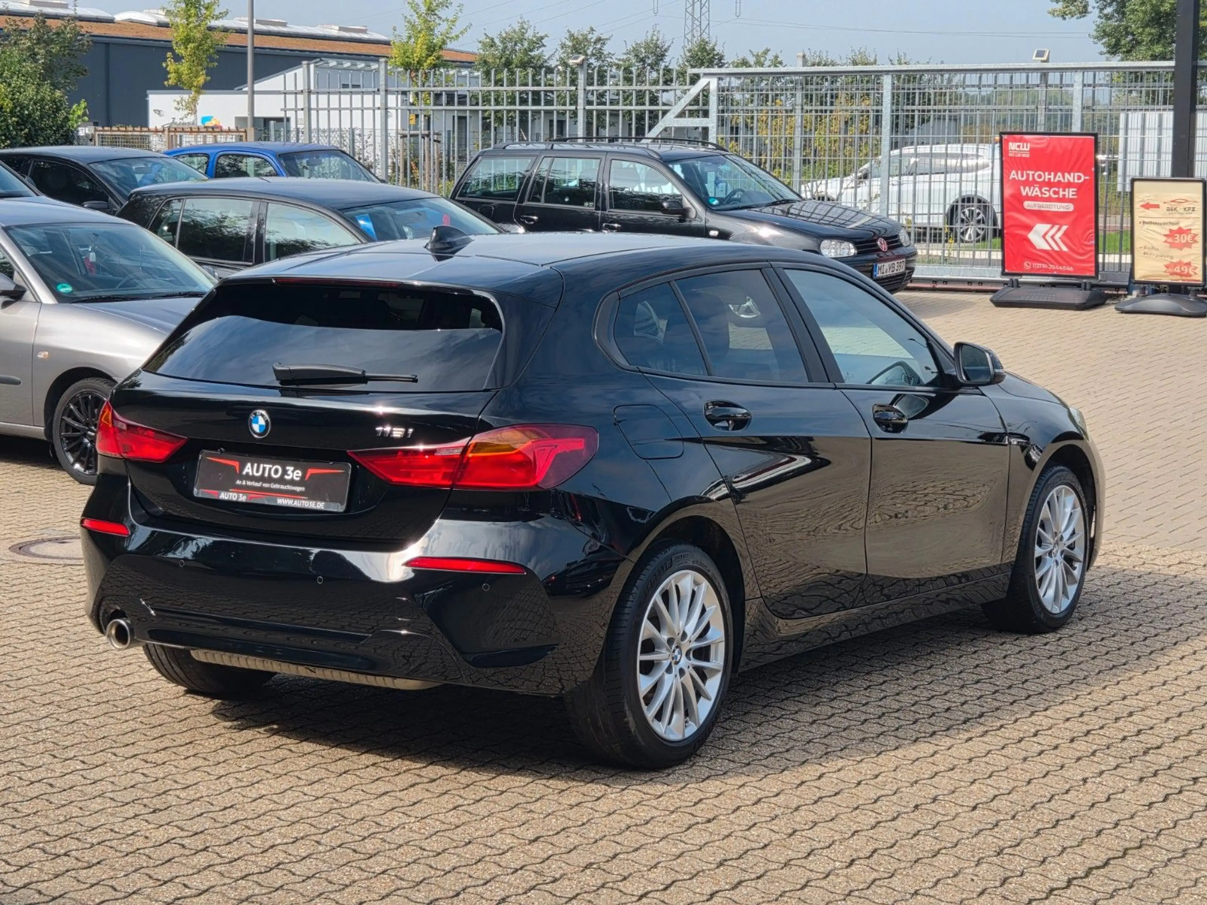 BMW 118 i Advantage Navi PDC... — photo 7