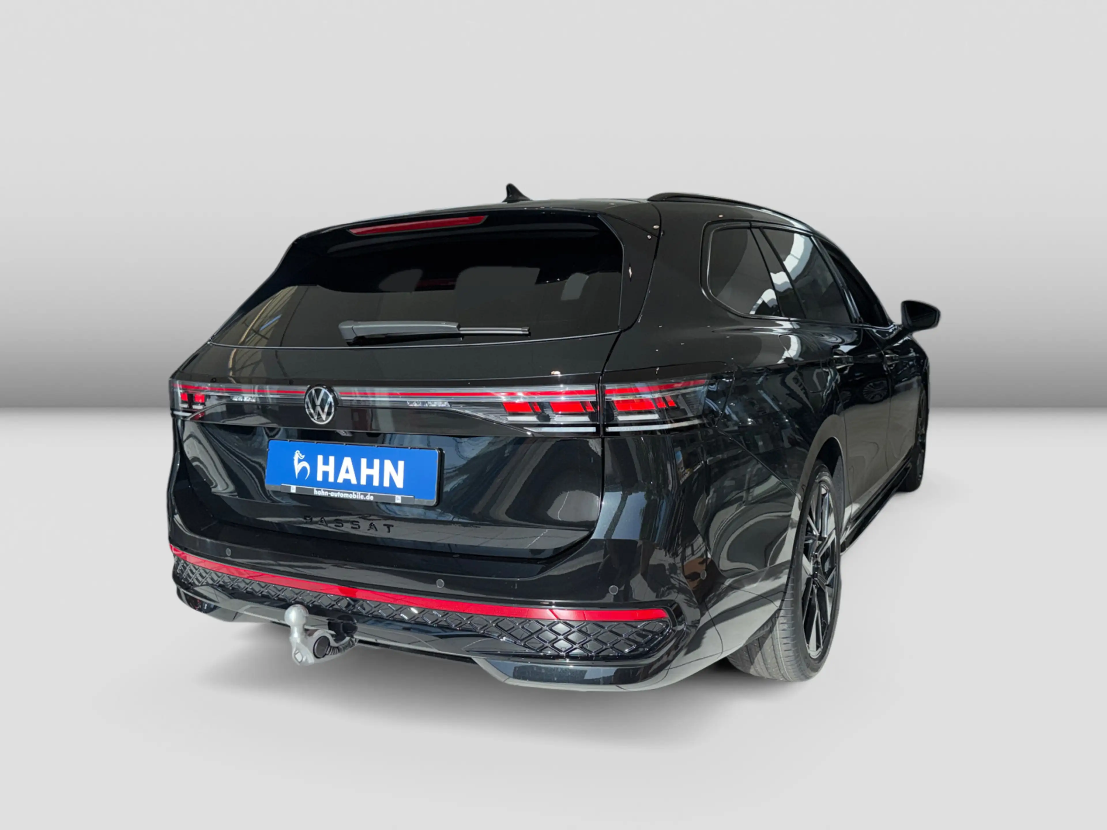 Volkswagen Passat Variant Passat R-Line 2,0 l TDI 150PS AHK Pano STH inkl. — photo 4