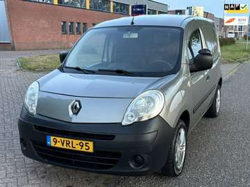 Express 1.5 dCi 110 Express Tech Line Motorstoring