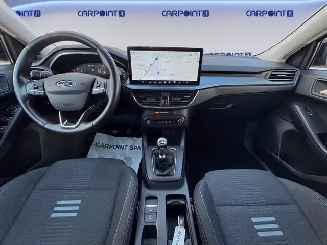 Ford Focus view 10