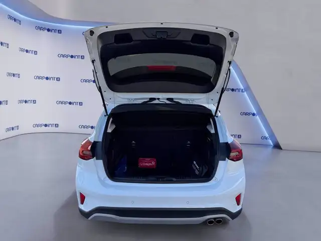 Ford Focus view 17