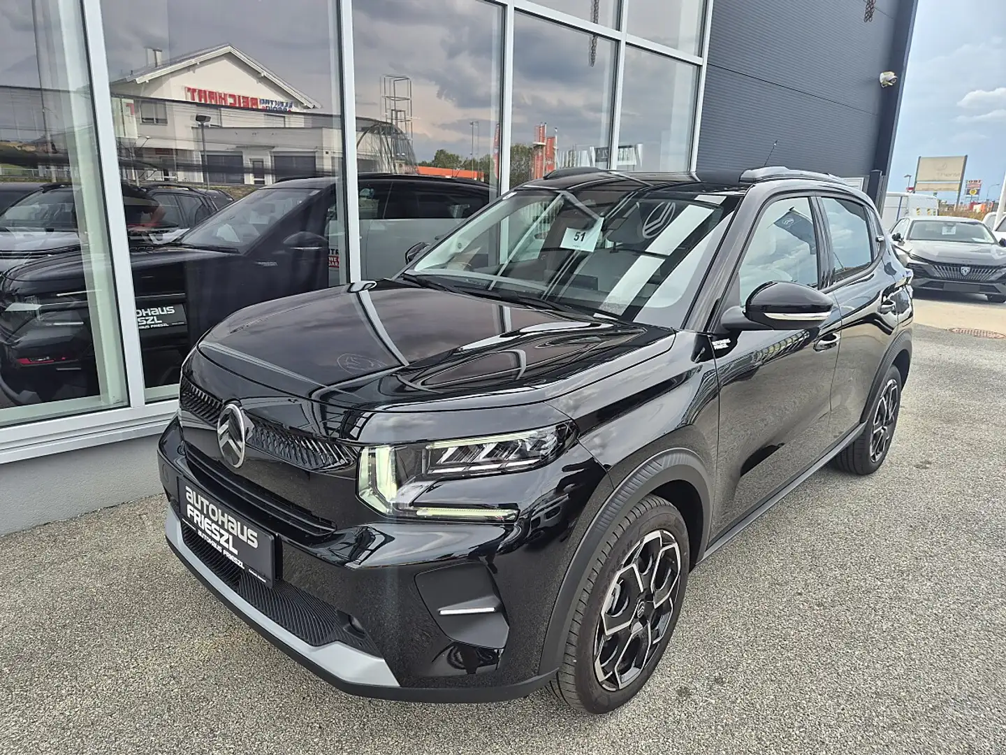 Citroen C3 1.2 Mild-Hybrid 110 Hybrid Plus Schwarz - 1