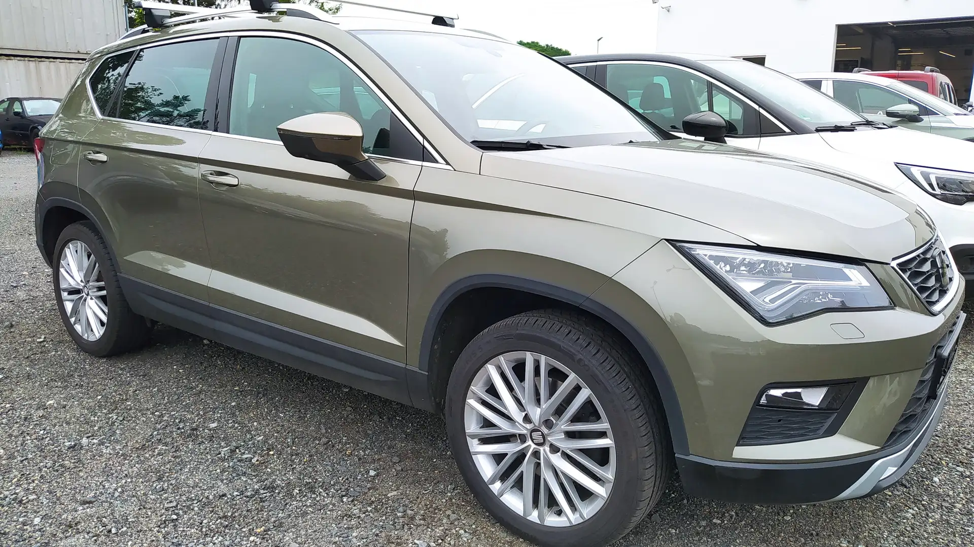 SEAT Ateca Xcellence Grün - 2