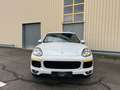 Porsche Cayenne Porsche Cayenne - thumbnail 1