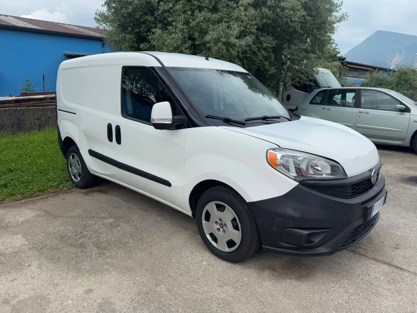 Fiat Doblo 1.6 mjt 16v Easy s Blanc - 2