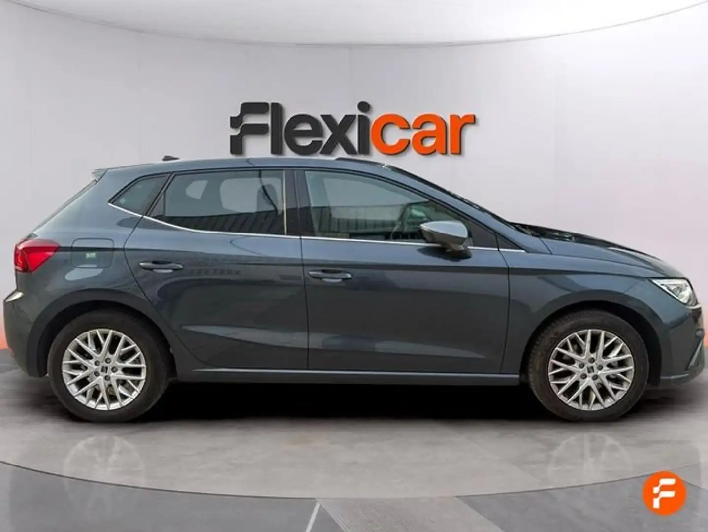 SEAT Ibiza 1.0 TSI S&S Xcellence 115 Gris - 2