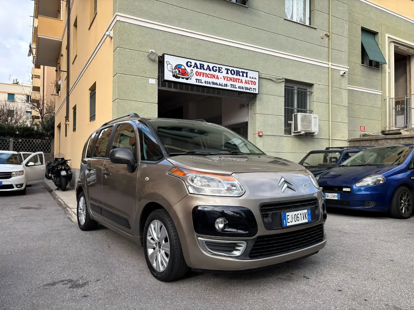 Citroen C3 Picasso C3 Picasso 1.6 HDi 90 Seduction Bronzo - 1